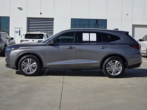 Used 2026 Acura MDX SH-AWD image 3
