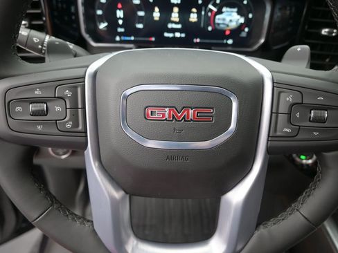 New 2026 GMC Sierra 1500 SLT w/ SLT Premium Plus Package image 17