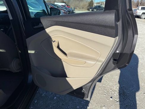 Used 2013 Ford C-MAX SE image 15