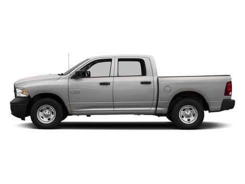Used 2017 RAM 1500 Express AWD/4WD image 2