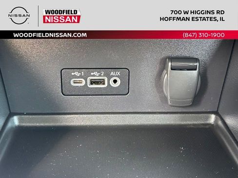 Certified 2023 Nissan Sentra SR w/ SR Premium Package FWD image 39