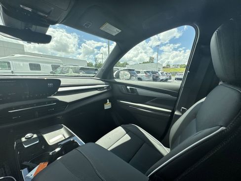 New 2026 Buick Enclave Preferred w/ Power Package FWD image 11