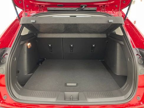 New 2026 Chevrolet Trax LT w/ Driver Confidence Package FWD image 11