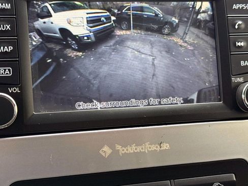 Used 2015 Nissan Titan PRO-4X image 28