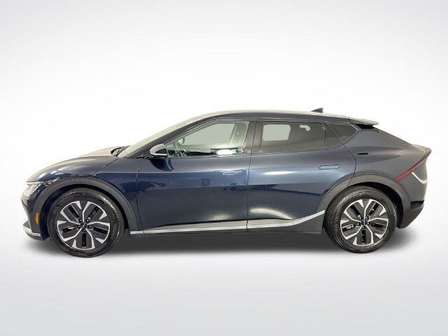 Certified 2024 Kia EV6 Light AWD/4WD image 31