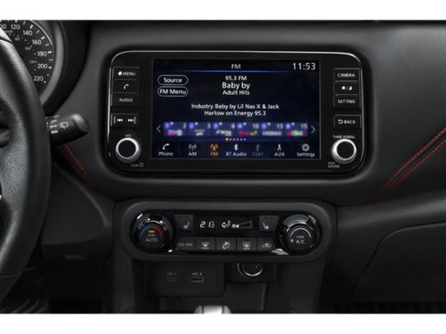 Used 2022 Nissan Kicks SR image 22