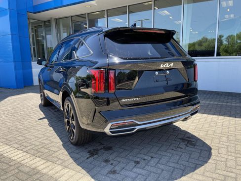 Used 2023 Kia Sorento SX FWD image 3
