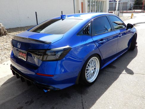 Used 2024 Honda Civic Sport image 5