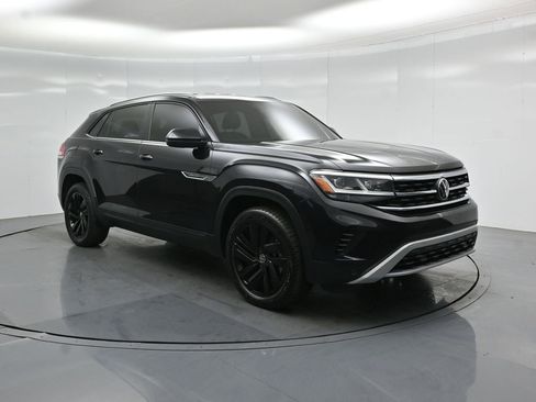 Used 2023 Volkswagen Atlas Cross Sport SE w/ Black Wheel Package AWD/4WD image 54