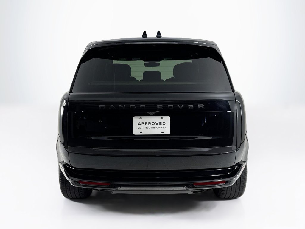 Used 2024 Land Rover Range Rover SE AWD/4WD image 4