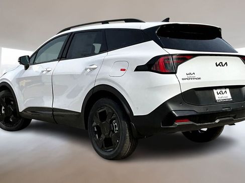 New 2026 Kia Sportage X-Line w/ X-Line Technology Package AWD/4WD image 3