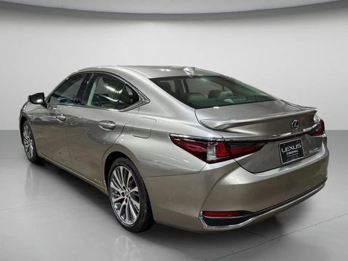 Used 2021 Lexus ES 300h w/ Premium Package FWD image 6