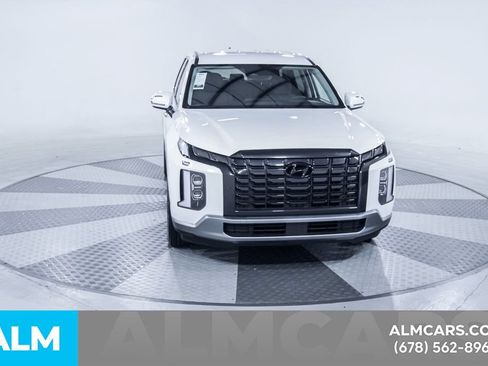 Used 2025 Hyundai Palisade SE FWD image 15