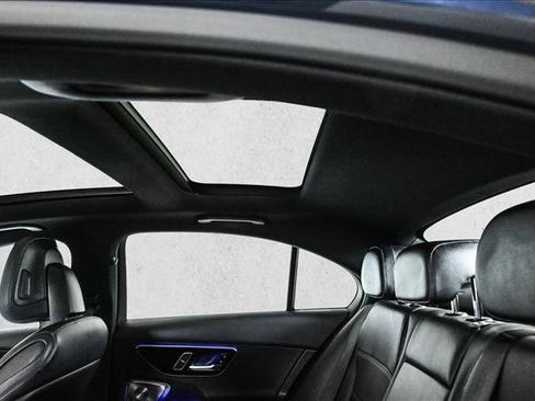 New 2026 Mercedes-Benz C 300 4MATIC Sedan image 21