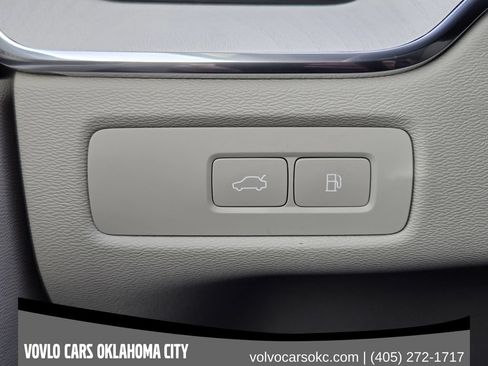 Used 2026 Volvo XC60 T8 Ultra w/ Protection Package Premier AWD/4WD image 24