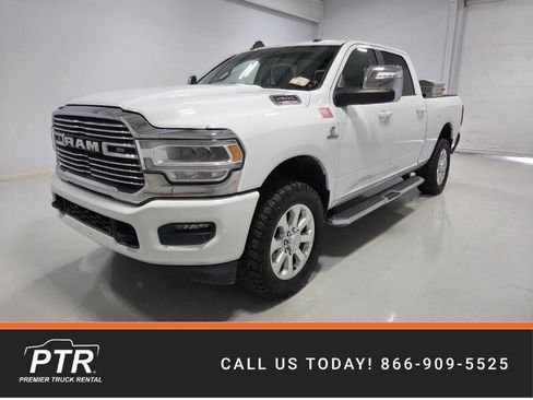 Used 2023 RAM 2500 Laramie AWD/4WD image 1