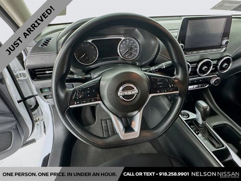 Certified 2025 Nissan Sentra SV FWD image 11