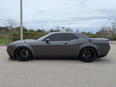 Used 2020 Dodge Challenger SRT Hellcat Redeye RWD image 8