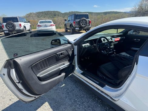 Used 2015 Ford Mustang Premium w/ Ecoboost Performance Package image 10