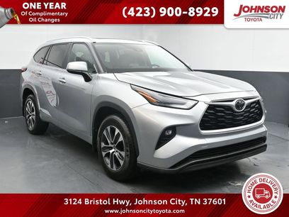 Used 2023 Toyota Highlander XLE