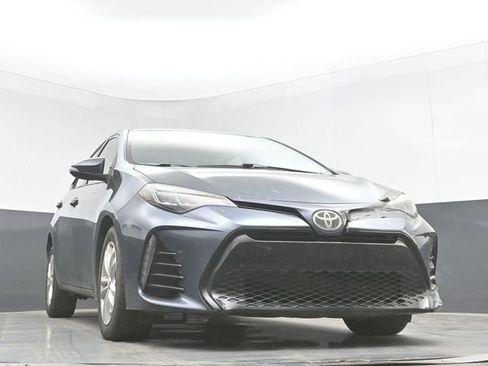 Used 2018 Toyota Corolla SE image 28