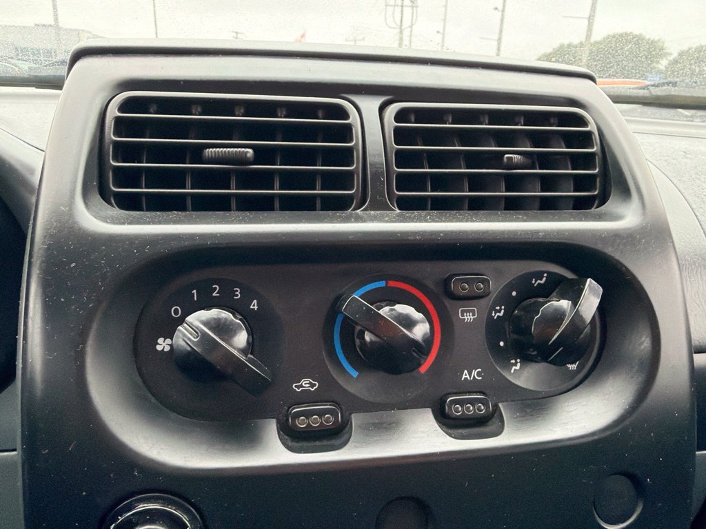 Used 2004 Nissan Xterra XE w/ (PWR) Power Pkg RWD image 17