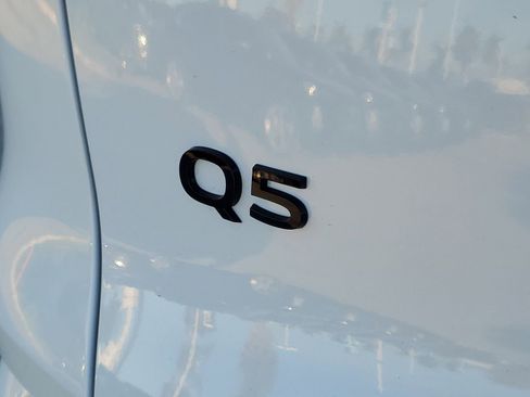 New 2025 Audi Q5 Premium image 7