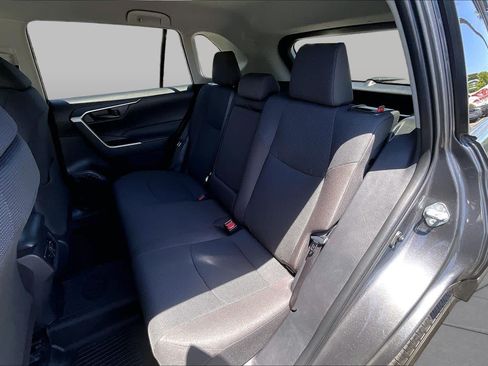 Certified 2025 Toyota RAV4 LE FWD image 20