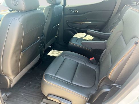 Used 2023 GMC Acadia AT4 w/ Technology Package AWD/4WD image 24