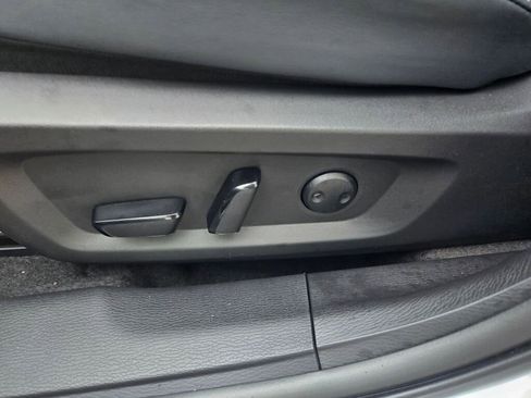 New 2026 Mitsubishi Outlander SE image 15