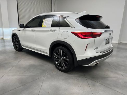 Used 2023 INFINITI QX50 Sensory w/ Accent Package FWD image 5