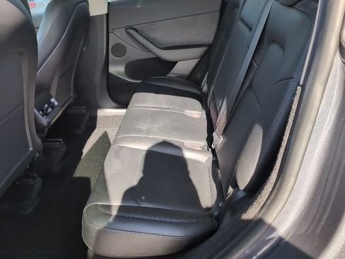 Used 2023 Tesla Model Y Long Range image 21