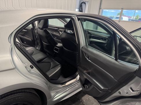 Used 2024 Toyota Camry SE FWD image 20