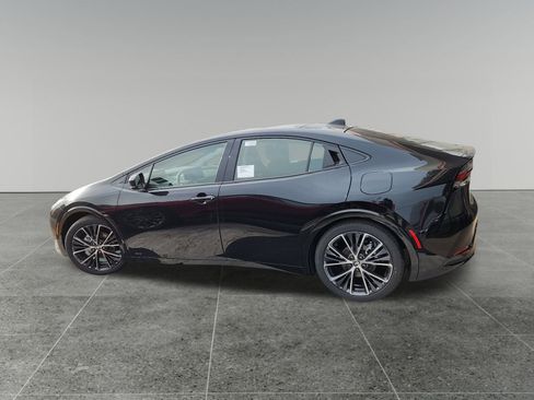 New 2026 Toyota Prius XLE image 4