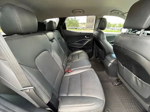 Used 2018 Hyundai Santa Fe Sport 2.0T AWD/4WD image 28