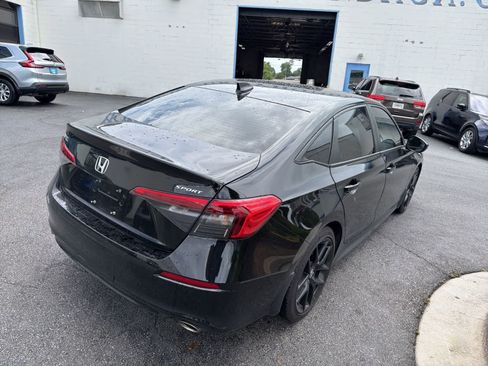 Used 2023 Honda Civic Sport image 11