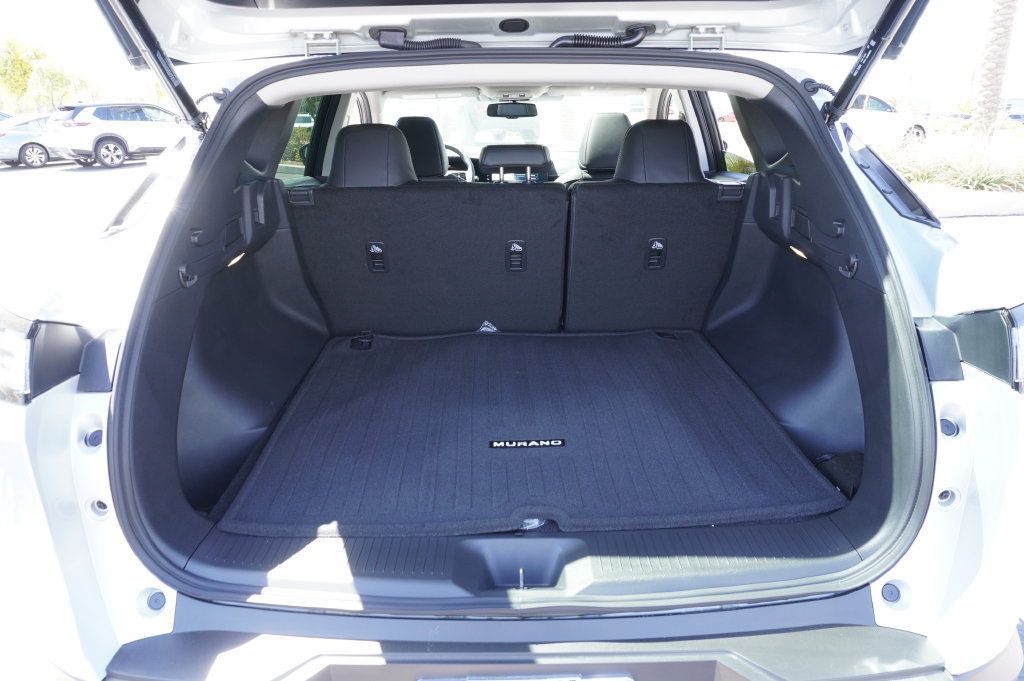 Certified 2025 Nissan Murano SL AWD/4WD image 8