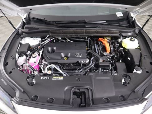 New 2026 Lexus RX 450h AWD image 30