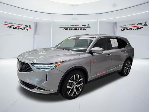 Used 2022 Acura MDX FWD w/ Technology Package image 2