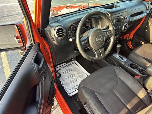 Used 2015 Jeep Wrangler Unlimited Sport w/ Quick Order Package 24S image 22