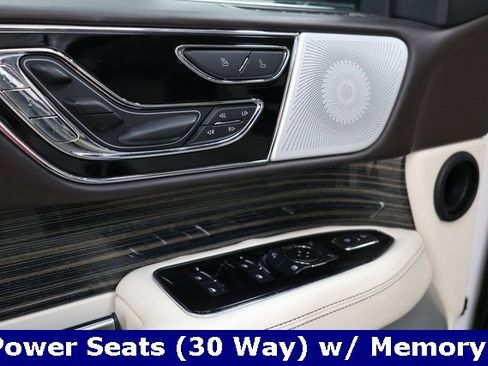 Used 2023 Lincoln Navigator L Black Label image 32