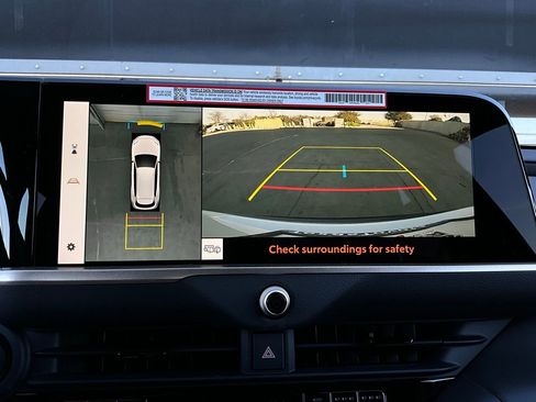 New 2026 Toyota Crown Signia image 34