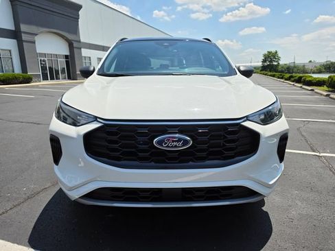 Used 2024 Ford Escape ST-Line w/ Tech Pack #1 AWD/4WD image 15