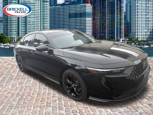Used 2025 Honda Accord SE image 5