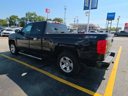 Used 2017 Chevrolet Silverado 1500 LT w/ All Star Edition AWD/4WD image 3