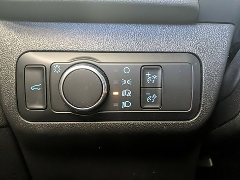 Used 2022 Ford Escape SE w/ Convenience Package image 19