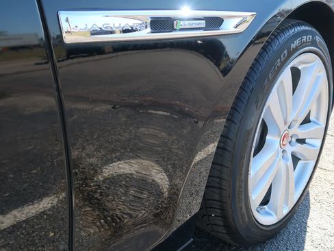 Used 2017 Jaguar XJ R-Sport image 55