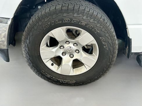 Used 2022 RAM 1500 Big Horn AWD/4WD image 29