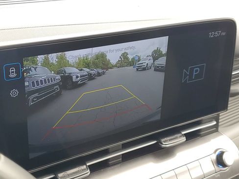 Used 2025 Hyundai Kona SEL AWD/4WD image 18