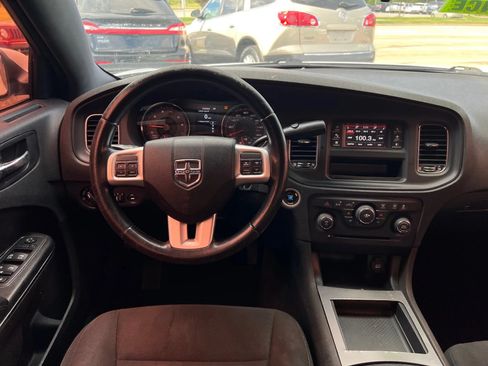 Used 2012 Dodge Charger Police RWD image 17